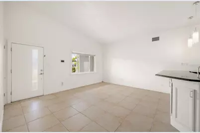 3317 Bougainvillea Street, Sarasota, FL 34239 - Photo 16