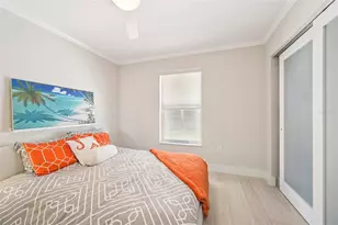 262 S Harbor Dr, Holmes Beach, FL 34217 - Photo 18