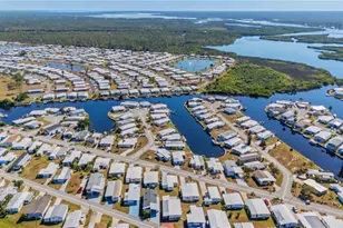 527 Fleetwood St, North Port, FL 34287 - Photo 62