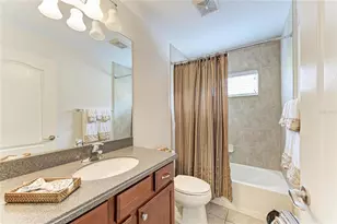 204 River Enclave Ct, Bradenton, FL 34212 - Photo 34
