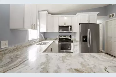 2508 1st Avenue E, Palmetto, FL 34221 - Photo 2