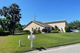 3799 Countryside Rd, Sarasota, FL 34233 - Photo 2