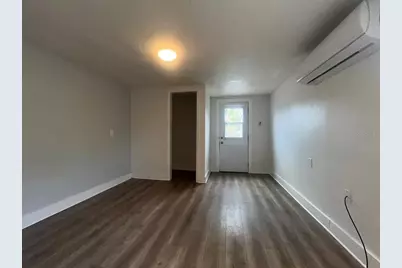 1713 29th Street W, Bradenton, FL 34205 - Photo 2