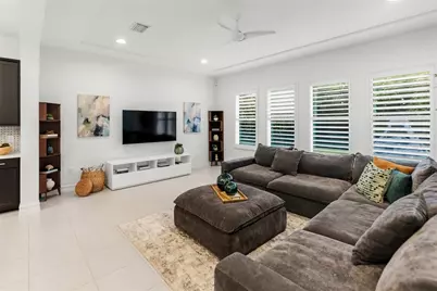12022 Medley Terrace, Bradenton, FL 34211 - Photo 6