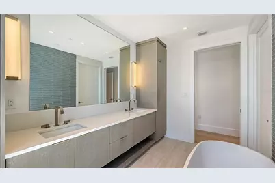 253 Golden Gate Point #401, Sarasota, FL 34236 - Photo 28
