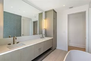253 Golden Gate Point, Sarasota, FL 34236 - Photo 28