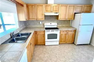 2130 Jo an Dr, Sarasota, FL 34231 - Photo 4