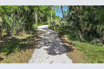 7903 Interstellar Avenue, Sarasota, FL 34241 - Photo 42