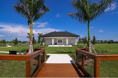 7903 Interstellar Avenue, Sarasota, FL 34241 - Photo 48