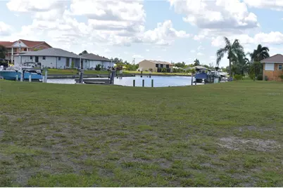 825 Via Tripoli, Punta Gorda, FL 33950 - Photo 4