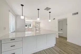 909 Spanish Dr N, Longboat Key, FL 34228 - Photo 18