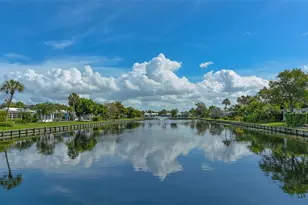 909 Spanish Dr N, Longboat Key, FL 34228 - Photo 80