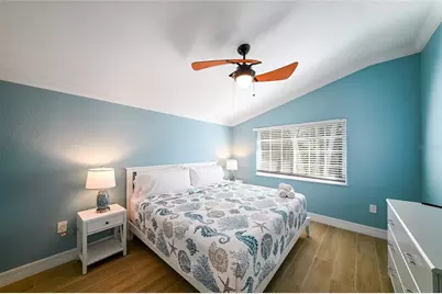 324 64th Street, Holmes Beach, FL 34217 - Photo 22