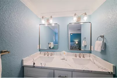 324 64th Street, Holmes Beach, FL 34217 - Photo 20