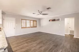 1720 Colleen St, Sarasota, FL 34231 - Photo 4