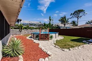 1720 Colleen St, Sarasota, FL 34231 - Photo 42