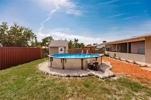 1720 Colleen St, Sarasota, FL 34231 - Photo 46
