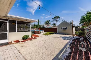 1720 Colleen St, Sarasota, FL 34231 - Photo 40