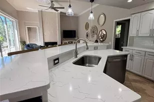 7117 Dornough Ln, Bradenton, FL 34202 - Photo 14