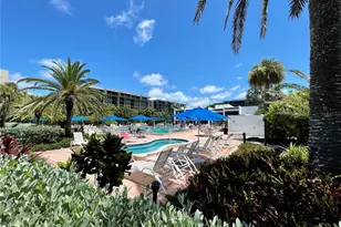 1135 Gulf of Mexico Dr, Longboat Key, FL 34228 - Photo 30