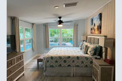 311 66th Street, Bradenton Beach, FL 34217 - Photo 8