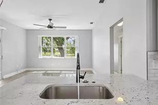 8908 71st Ave E, Palmetto, FL 34221 - Photo 16