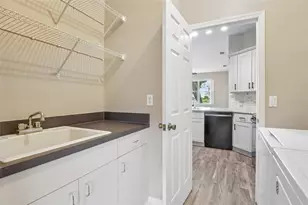 8908 71st Ave E, Palmetto, FL 34221 - Photo 18