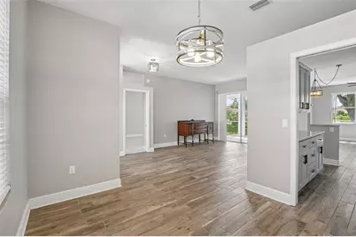 8908 71st Avenue E, Palmetto, FL 34221 - Photo 6