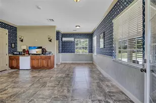 1045 Fox Creek Dr, Sarasota, FL 34240 - Photo 86