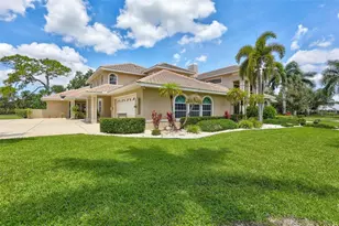 1045 Fox Creek Dr, Sarasota, FL 34240 - Photo 10