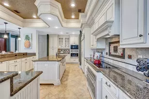 1045 Fox Creek Dr, Sarasota, FL 34240 - Photo 46