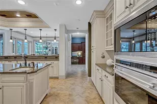 1045 Fox Creek Dr, Sarasota, FL 34240 - Photo 44