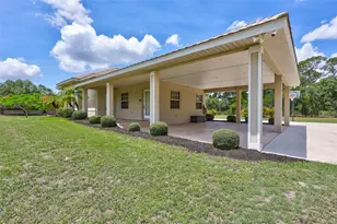 1045 Fox Creek Dr, Sarasota, FL 34240 - Photo 88