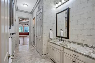 1045 Fox Creek Dr, Sarasota, FL 34240 - Photo 56