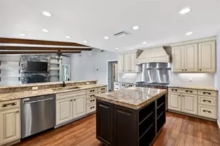 3695 Country Pl Blvd, Sarasota, FL 34233 - Photo 16
