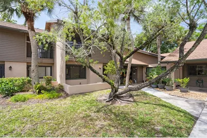 926 Sunridge Drive #F1, Sarasota, FL 34234 - Photo 2