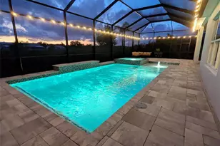 4645 Antrim Dr, Sarasota, FL 34240 - Photo 4