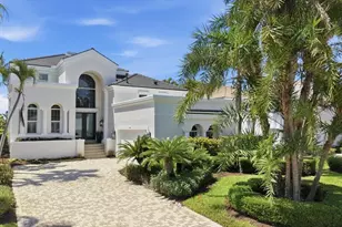 3606 Fair Oaks Pl, Longboat Key, FL 34228 - Photo 8