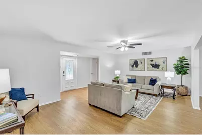 904 La Jolla Avenue, Sun City Center, FL 33573 - Photo 26