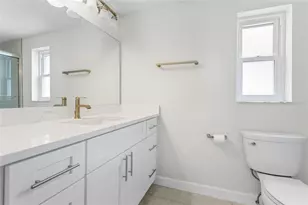 602 Spanish Dr S, Longboat Key, FL 34228 - Photo 20