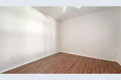 3978 Chatsworth Greene #35, Sarasota, FL 34235 - Photo 16