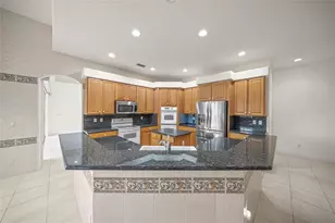 9043 Misty Creek Dr, Sarasota, FL 34241 - Photo 24