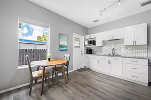 5044 Betty St N, Saint Petersburg, FL 33709 - Photo 10