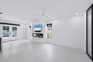 201 Honore Ave, Sarasota, FL 34232 - Photo 20