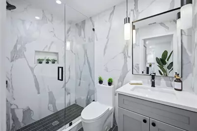 201 Honore Avenue, Sarasota, FL 34232 - Photo 26