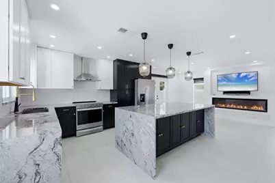 201 Honore Avenue, Sarasota, FL 34232 - Photo 12