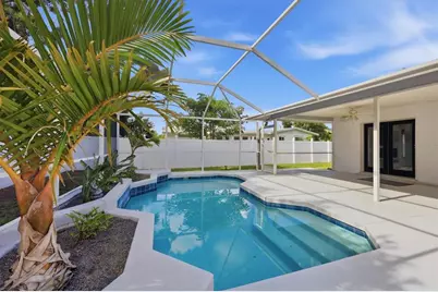 201 Honore Avenue, Sarasota, FL 34232 - Photo 44