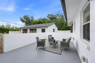 201 Honore Ave, Sarasota, FL 34232 - Photo 28
