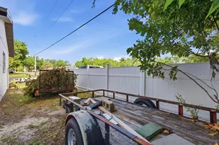 201 Honore Ave, Sarasota, FL 34232 - Photo 42