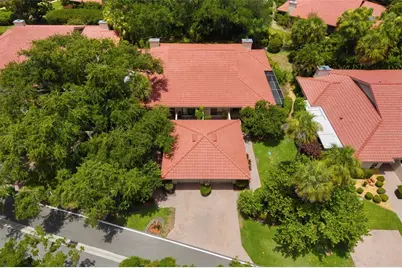 4820 Kestral Park Circle #18, Sarasota, FL 34231 - Photo 8